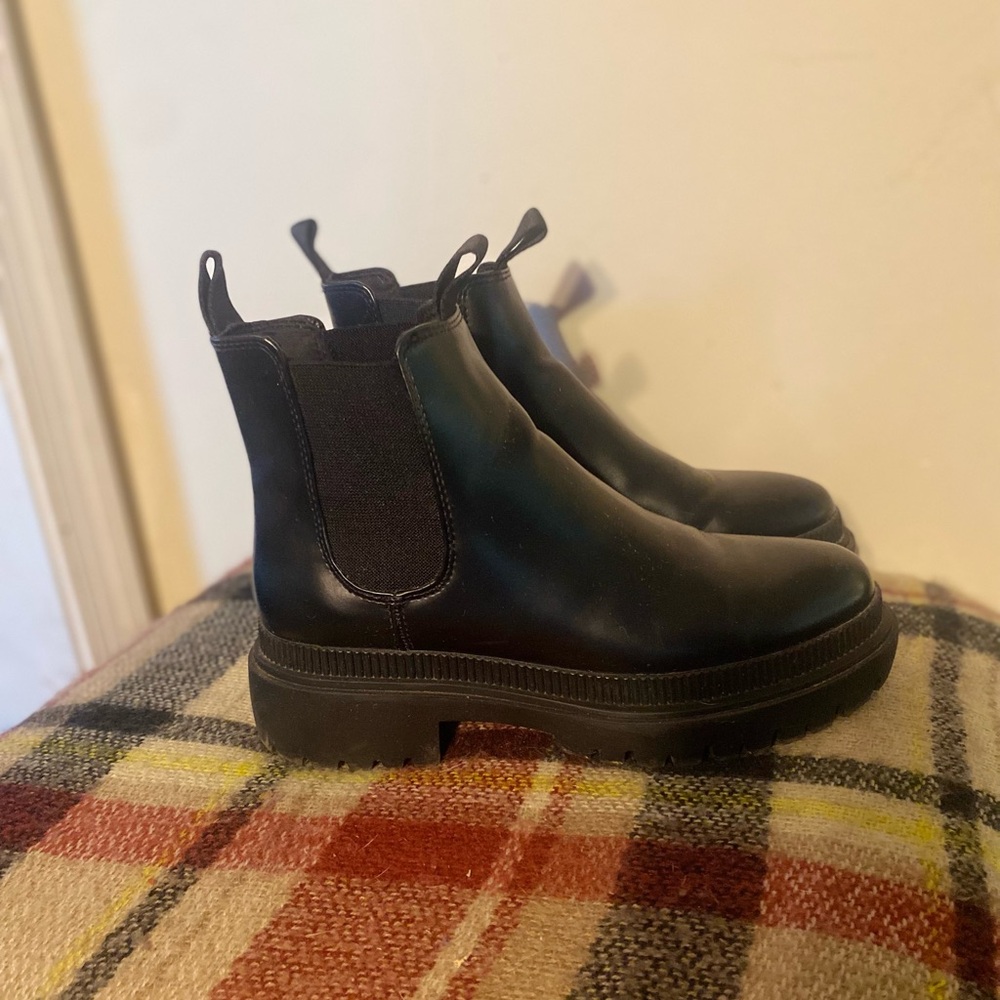 H&M, Ladies boots, black,size 39 - Picture 12 of 15
